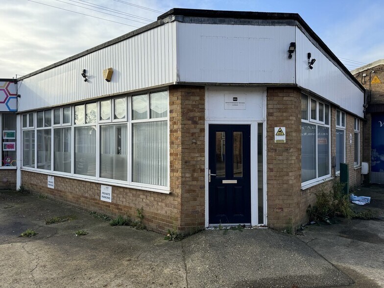 40-40A Alexandra Rd, Wisbech en alquiler - Foto del edificio - Imagen 1 de 1