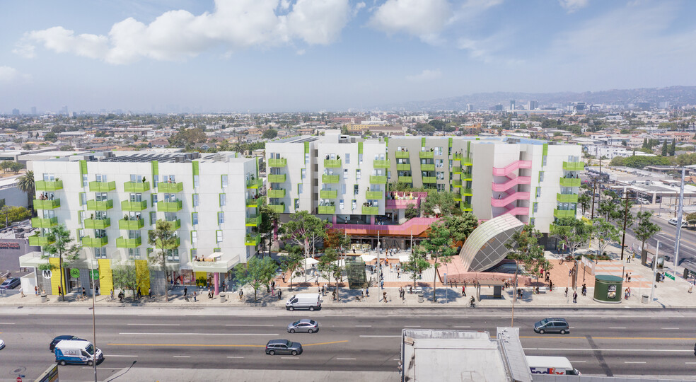 1021 N Vermont Ave, Los Angeles, CA en alquiler - Foto del edificio - Imagen 3 de 8