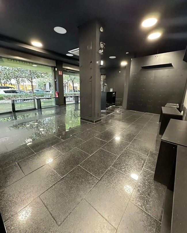 Más detalles de Local en alquiler