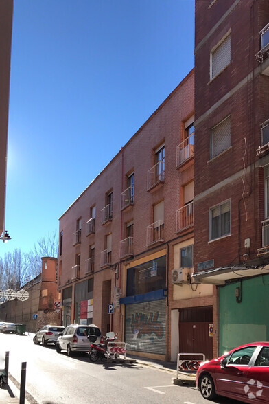 Calle Alonso Núñez de Reinoso, 11, Guadalajara, Guadalajara en alquiler - Foto del edificio - Imagen 2 de 2