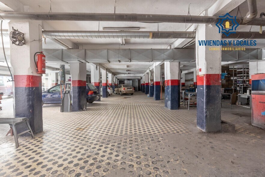 Calle Ribera del Violón, 2, Granada, Granada en venta - Foto del edificio - Imagen 3 de 34