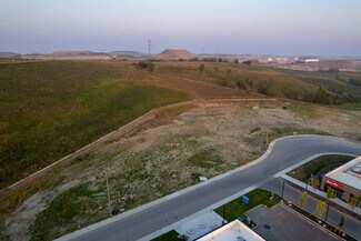 Más detalles de 319 Nolanridge Crt NW, Calgary, AB - Oficina en venta