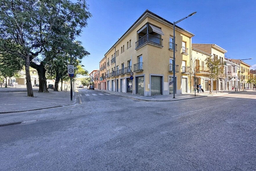 Edificio residencial en Salt, Gerona en venta - Foto del edificio - Imagen 1 de 26