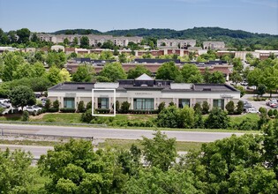 1047 Glenbrook Way, Hendersonville, TN en alquiler Foto del edificio- Imagen 2 de 4