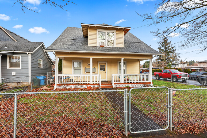 1833 C St, Washougal, WA en venta - Foto del edificio - Imagen 3 de 12