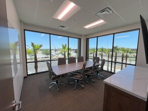 1360 N Bullard Ave, Goodyear, AZ en alquiler Foto del interior- Imagen 2 de 17