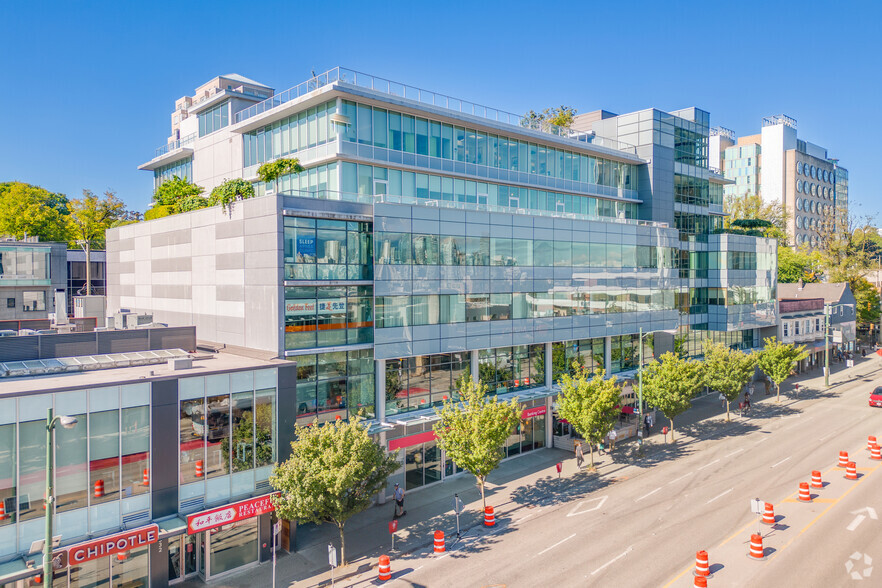 550 W Broadway, Vancouver, BC en venta - Foto principal - Imagen 1 de 13