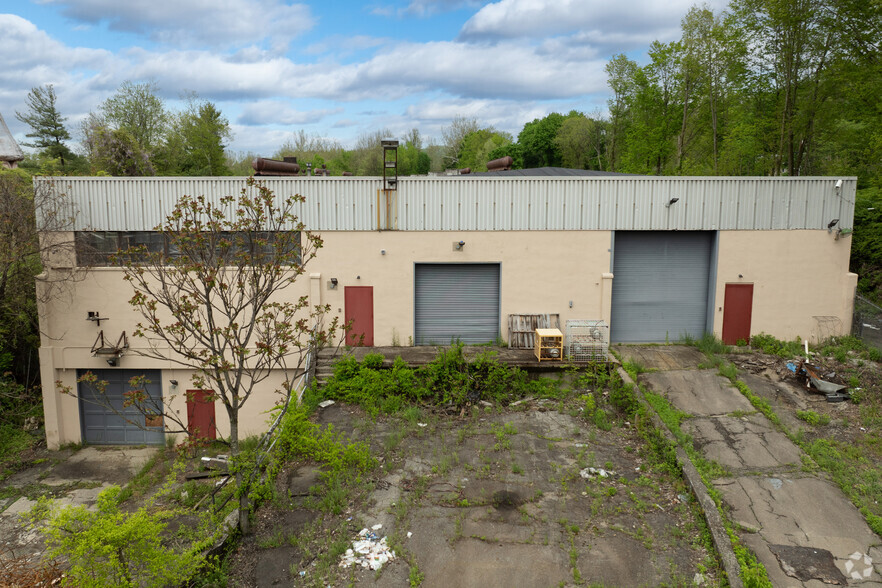 33 Gingerbread Castle Rd, Hamburg, NJ en venta - Foto del edificio - Imagen 2 de 7