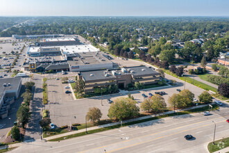 31555 W 14 Mile Rd, Farmington Hills, MI - vista aérea  vista de mapa