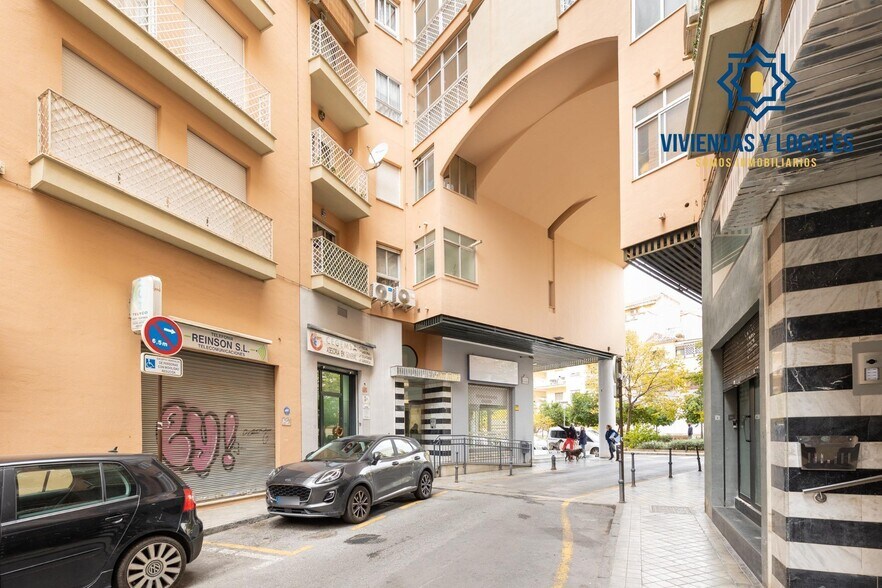 Calle Nazaríes, Granada, Granada en venta - Foto del edificio - Imagen 2 de 22