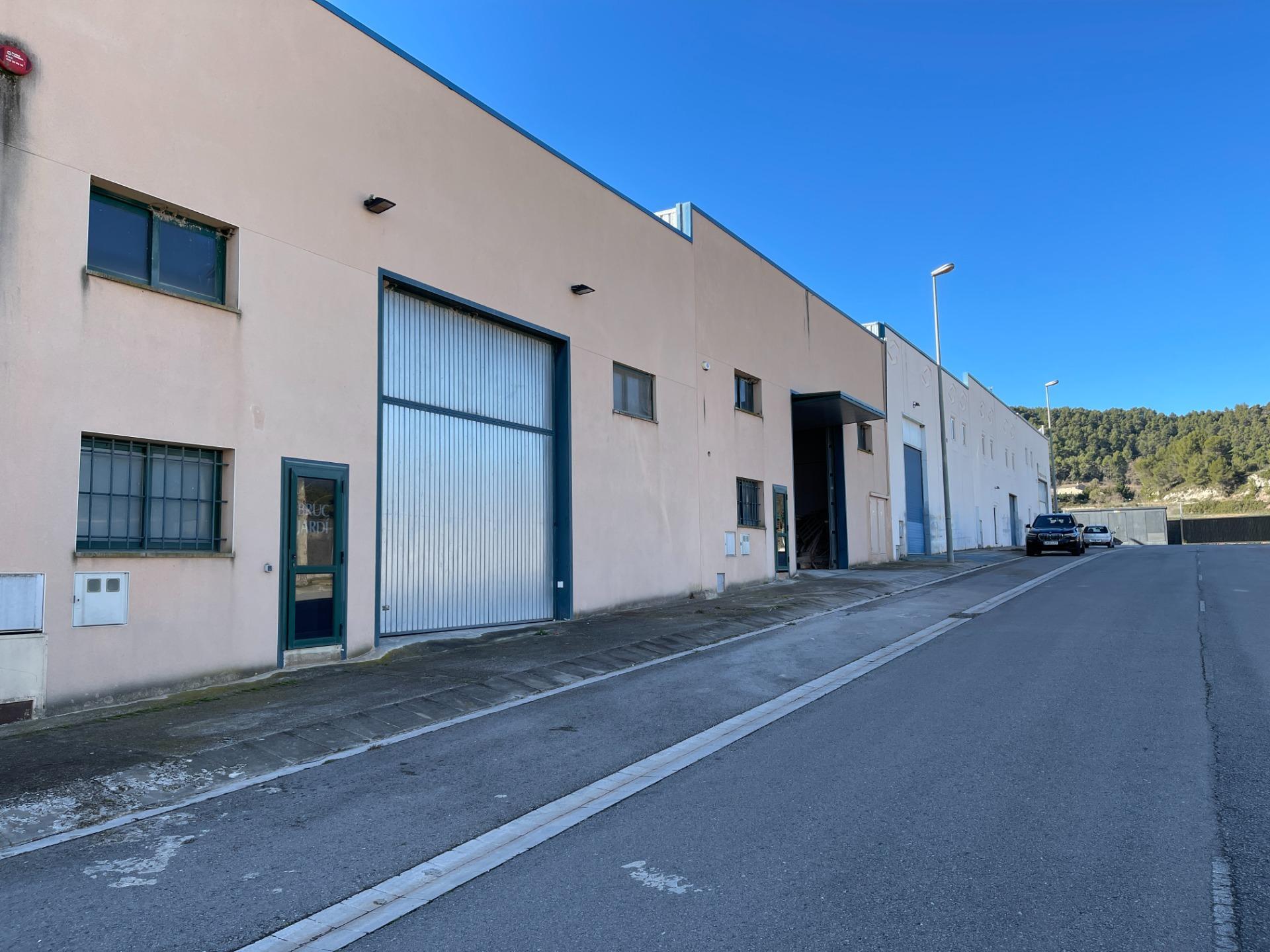 Naves en Sant Martí de Tous, BAR en alquiler Foto de la construcción- Imagen 1 de 4