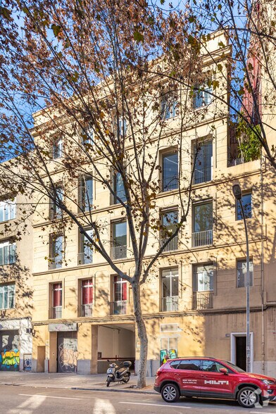 Carrer de Llull, 109, Barcelona, Barcelona en alquiler - Foto del edificio - Imagen 3 de 4