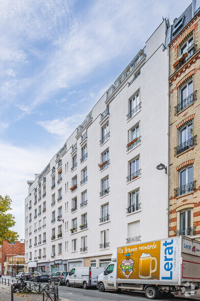 Edificio residencial en Paris en venta - Foto del edificio - Imagen 2 de 34