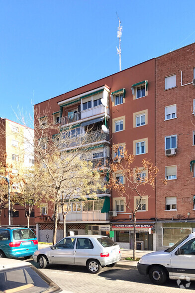 Calle Salamanca, 3, Alcorcón, Madrid en venta - Foto del edificio - Imagen 2 de 2