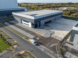 Más detalles de Sproughton Rd, Ipswich - Nave en alquiler