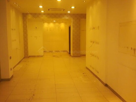 Local en Cáceres, Cáceres en alquiler - Foto del edificio - Imagen 3 de 7