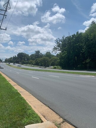 Más detalles de 4401 Carrico Dr, Annandale, VA - Terreno en venta