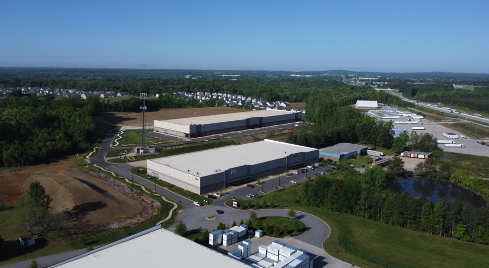 560 Commerce Park Dr, Greer, SC en alquiler - Foto del edificio - Imagen 1 de 4