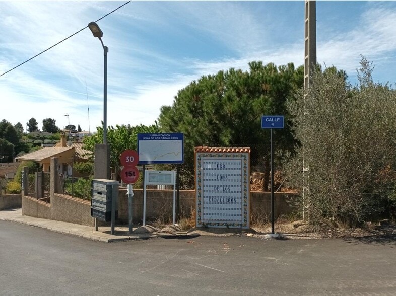 Terreno en Godelleta, Valencia en venta - Foto del edificio - Imagen 3 de 10