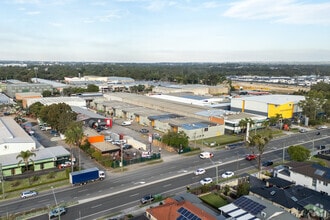 17 Governor Macquarie Dr, Chipping Norton, NSW - Aérea vista de mapa