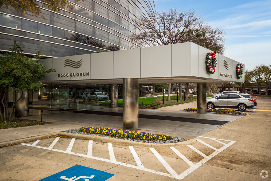 5000 Quorum Dr, Dallas, TX en alquiler - Foto del edificio - Imagen 3 de 11