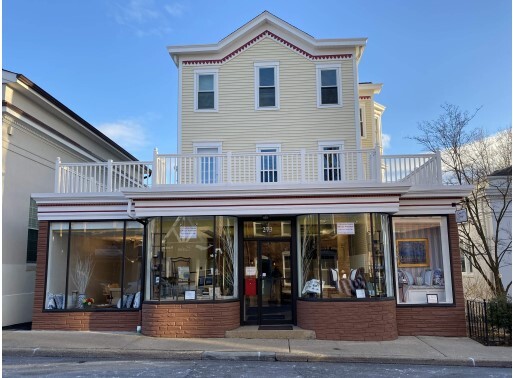 273 Sea Cliff Ave, Sea Cliff, NY en alquiler - Foto del edificio - Imagen 1 de 10