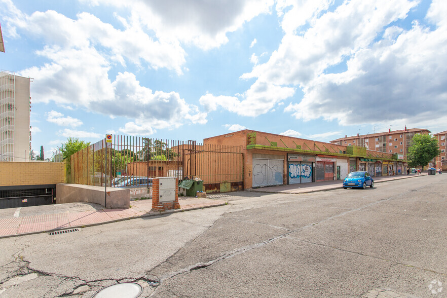 Calle San Ignacio de Loyola, 15, Alcalá De Henares, Madrid en venta - Foto del edificio - Imagen 1 de 3