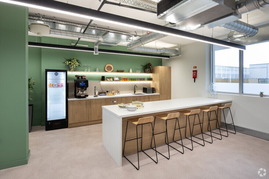 Charles Sq, Bracknell en alquiler - Foto del interior - Imagen 3 de 35