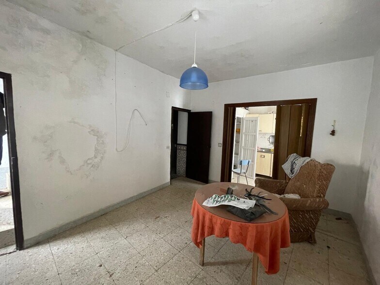 en Montánchez, Cáceres en venta - Foto del edificio - Imagen 3 de 27