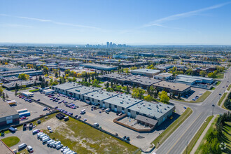 3880-3908 29 St NE, Calgary, AB - VISTA AÉREA  vista de mapa - Image1