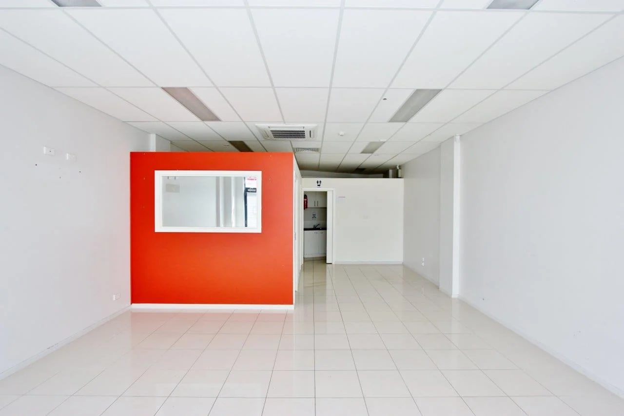 158 Barkly St, Footscray, VIC 3011 - Unidad 8 - - Foto del interior - Image 2 of 4