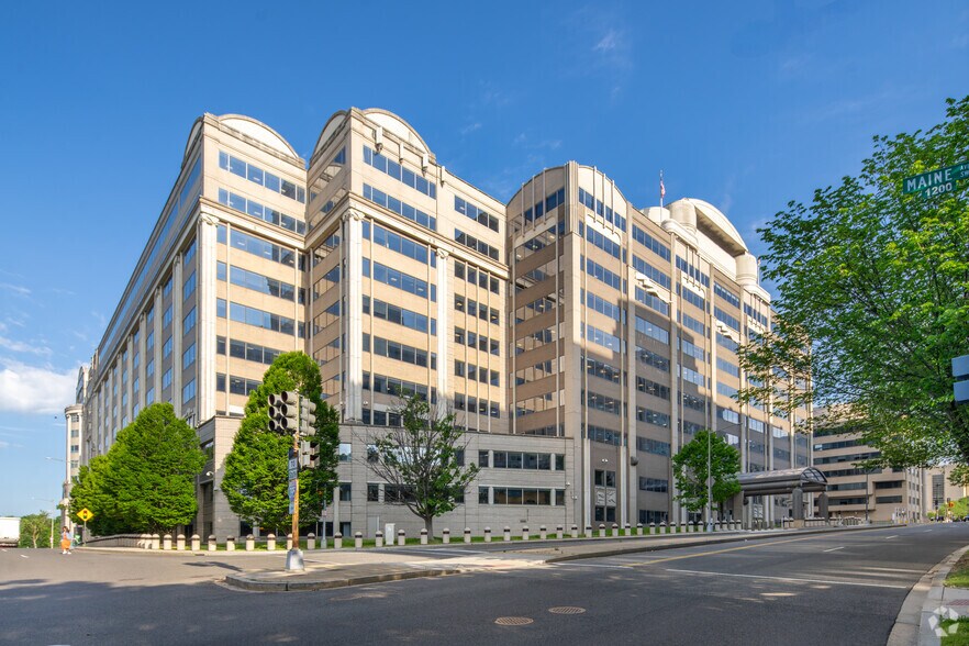 445 12th St SW, Washington, DC en alquiler - Foto principal - Imagen 1 de 37