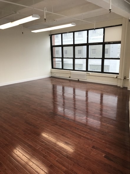 4332 22nd St, Long Island City, NY en alquiler - Foto del interior - Imagen 2 de 7