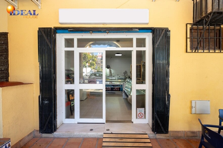 Avenida Enrique Martín Cuevas, 6, Motril, Granada en venta - Foto del edificio - Imagen 2 de 32