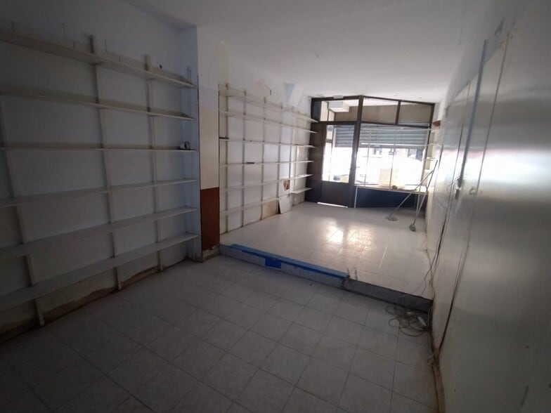 Local en Cáceres, Cáceres en alquiler - Foto del edificio - Imagen 2 de 11