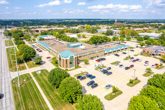 4949 Westown Pky, West Des Moines, IA - VISTA AÉREA  vista de mapa - Image1