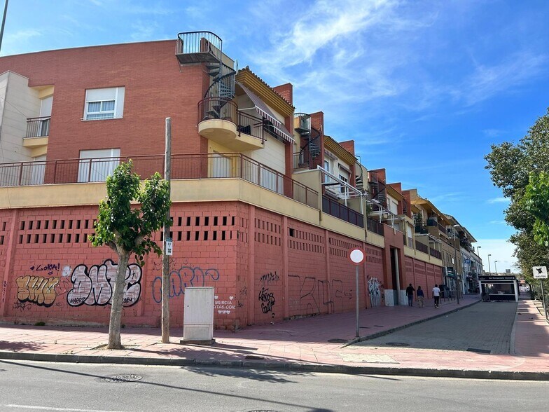 Local en Molina de Segura, Murcia en venta - Foto del edificio - Imagen 3 de 13