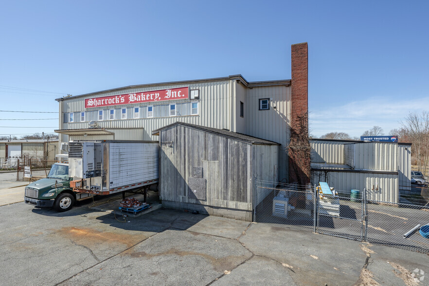 135 Potter St, New Bedford, MA en alquiler - Foto del edificio - Imagen 3 de 6