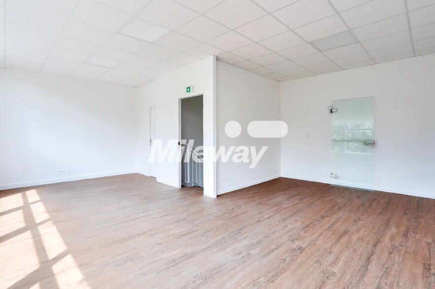 21 Avenue De La Mare, SAINT-OUEN-L'AUMONE en alquiler - Foto del edificio - Imagen 3 de 10