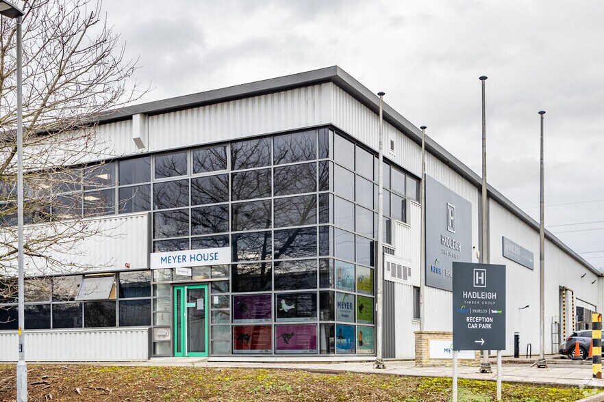 Bristol Rd, Allington en alquiler - Foto del edificio - Imagen 2 de 2