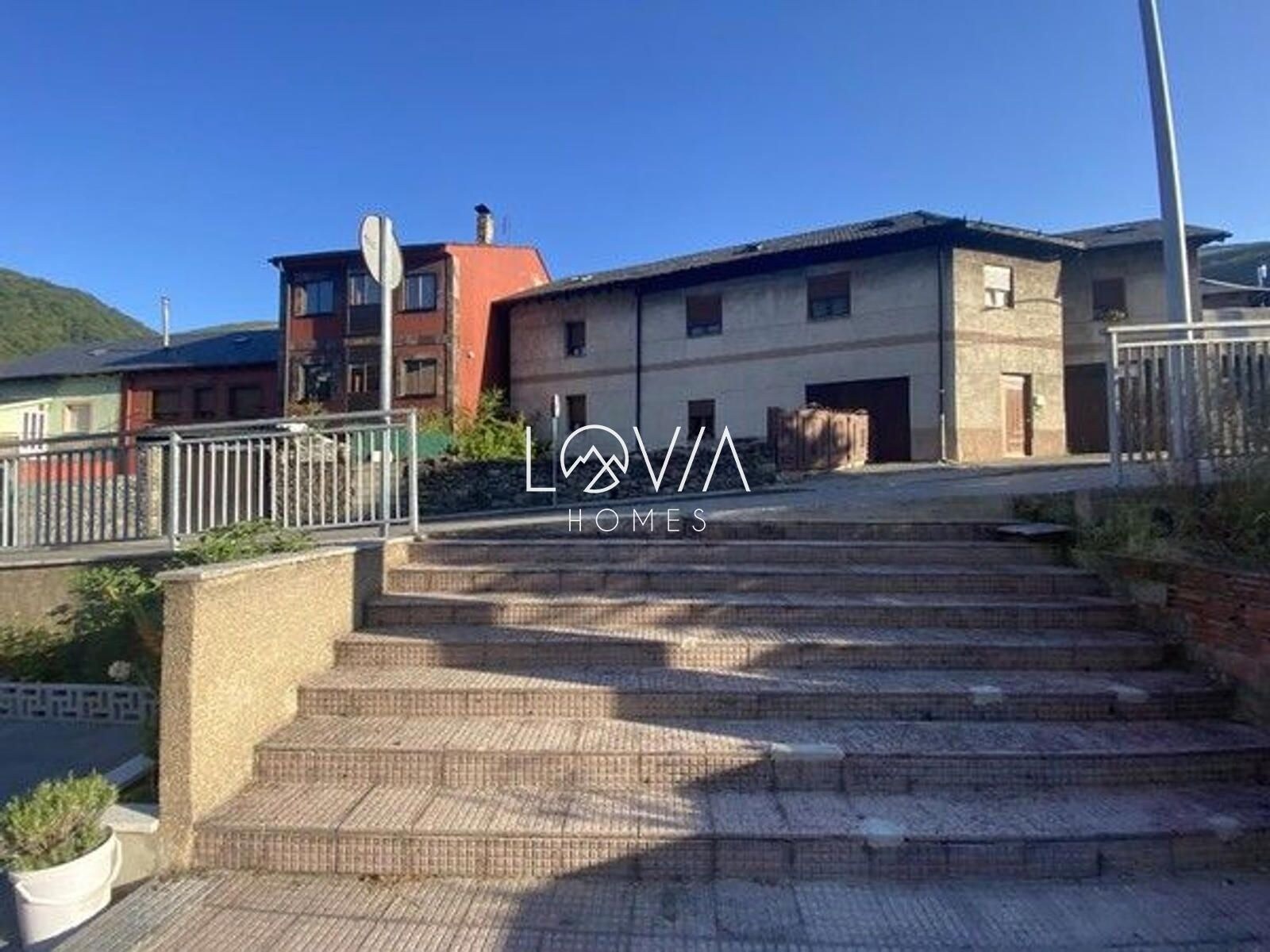 Edificio residencial en Degaña, Asturias en venta Foto del edificio- Imagen 1 de 4