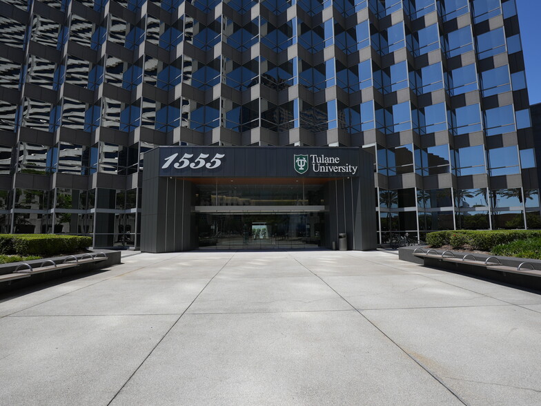 1555 Poydras St, New Orleans, LA en alquiler - Foto del edificio - Imagen 2 de 7