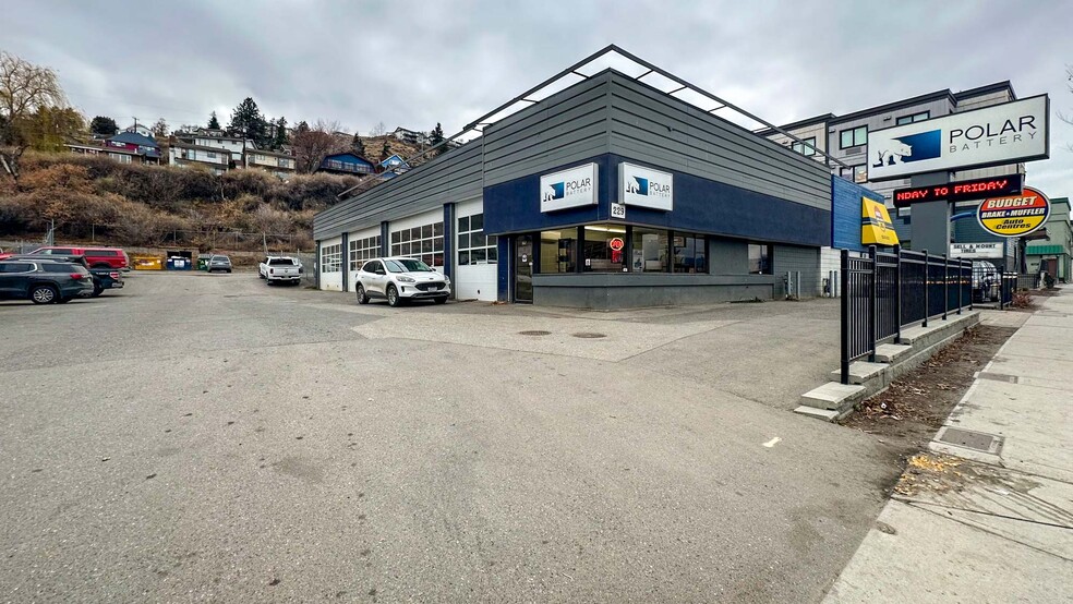 229 Victoria St W, Kamloops, BC en venta - Foto principal - Imagen 1 de 1