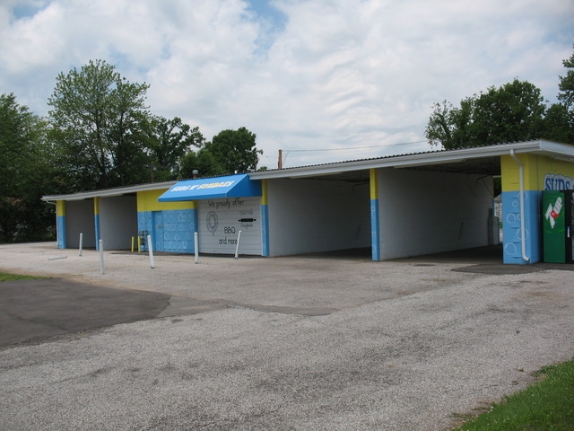 1809 Vorster Ave, Louisville, KY en alquiler - Foto del edificio - Imagen 1 de 15