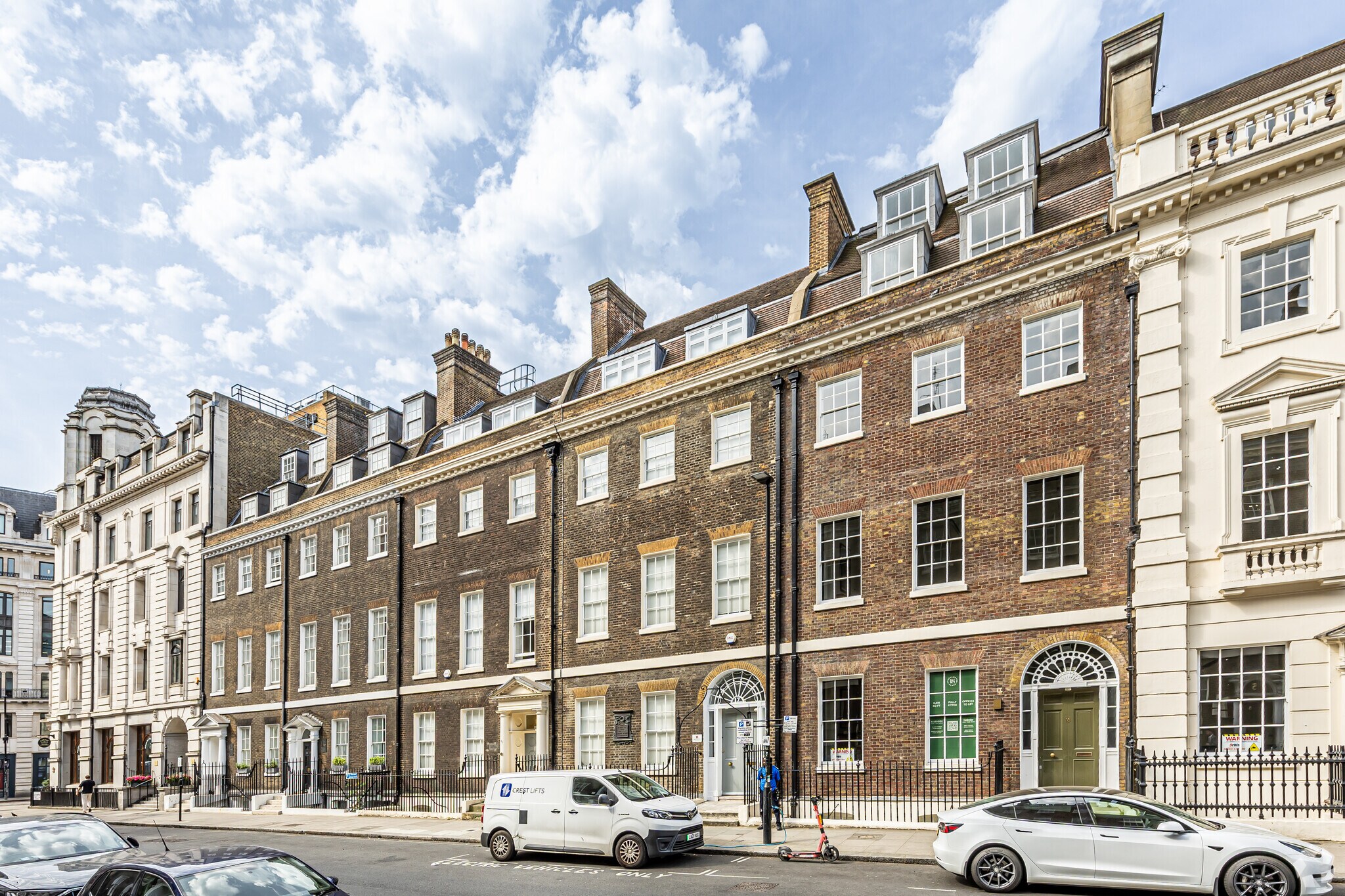 16-19 Southampton Pl, London en alquiler Foto principal- Imagen 1 de 4