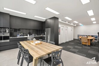 1351 Malvern Rd, Malvern East en venta Foto del interior- Imagen 2 de 7