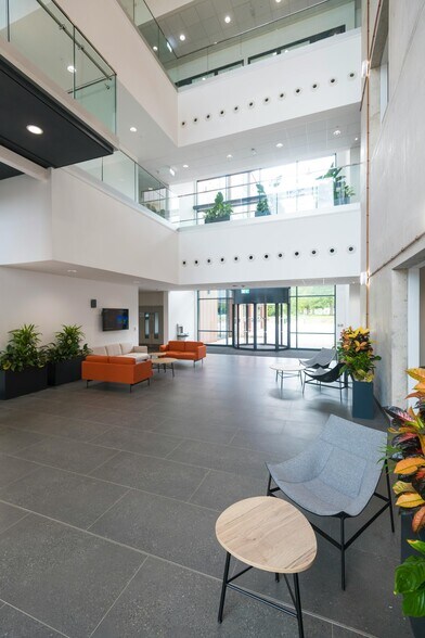 Chesterford Research Park, Little Chesterford en alquiler - Foto del edificio - Imagen 3 de 8