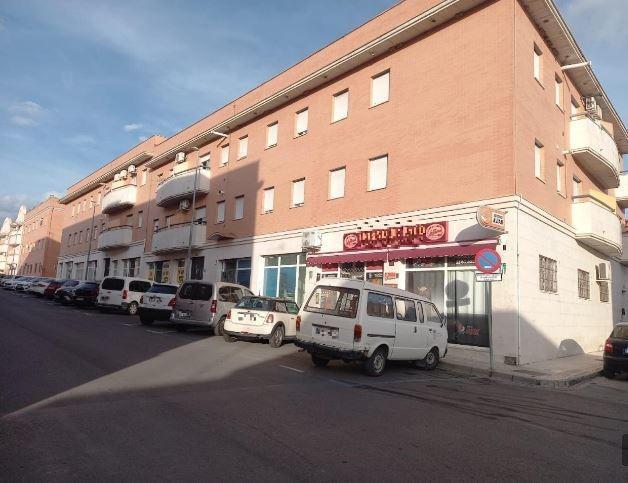 Local en Coria del Río, Sevilla en venta - Foto del edificio - Imagen 2 de 17