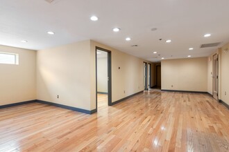 18 Shepard St, Brighton, MA en alquiler Foto del interior- Imagen 2 de 19