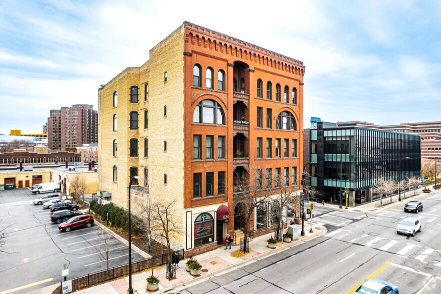 1227 Hennepin Ave, Minneapolis, MN en venta - Foto del edificio - Imagen 2 de 6